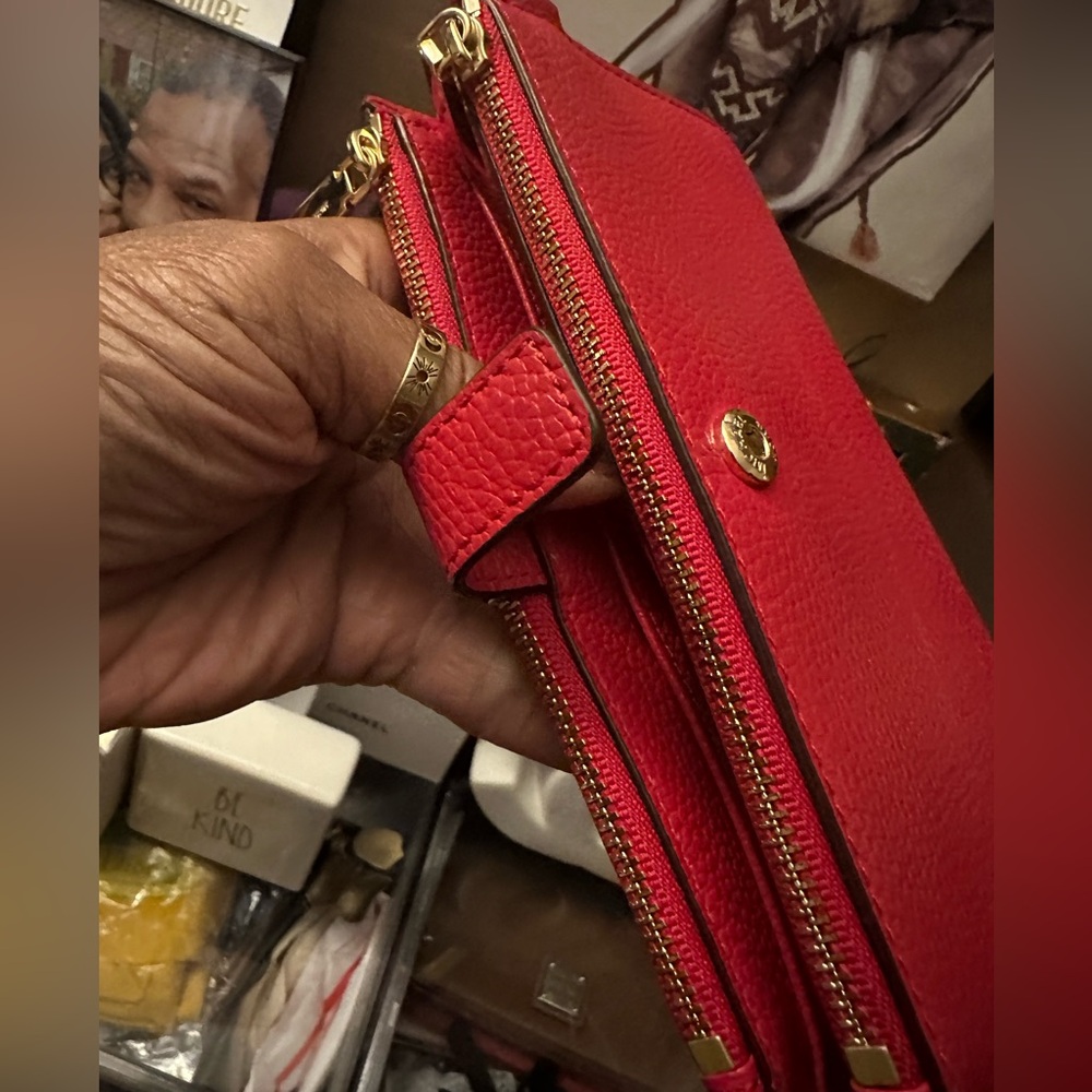 Nwot Adele Pebbled Leather Smartphone Wallet Wris… - image 7